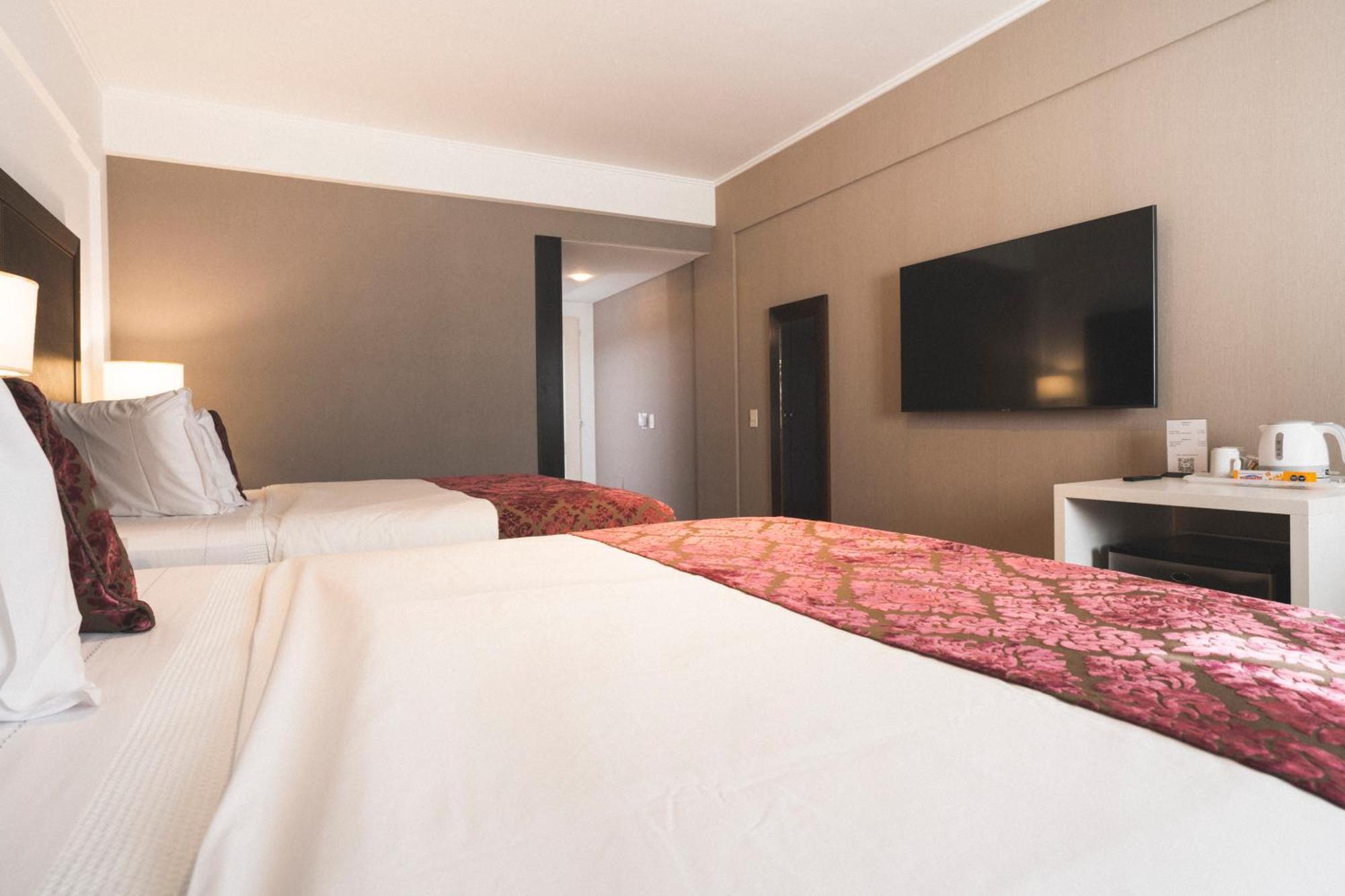 Hotel Tolosa Puerto Madryn Ngoại thất bức ảnh